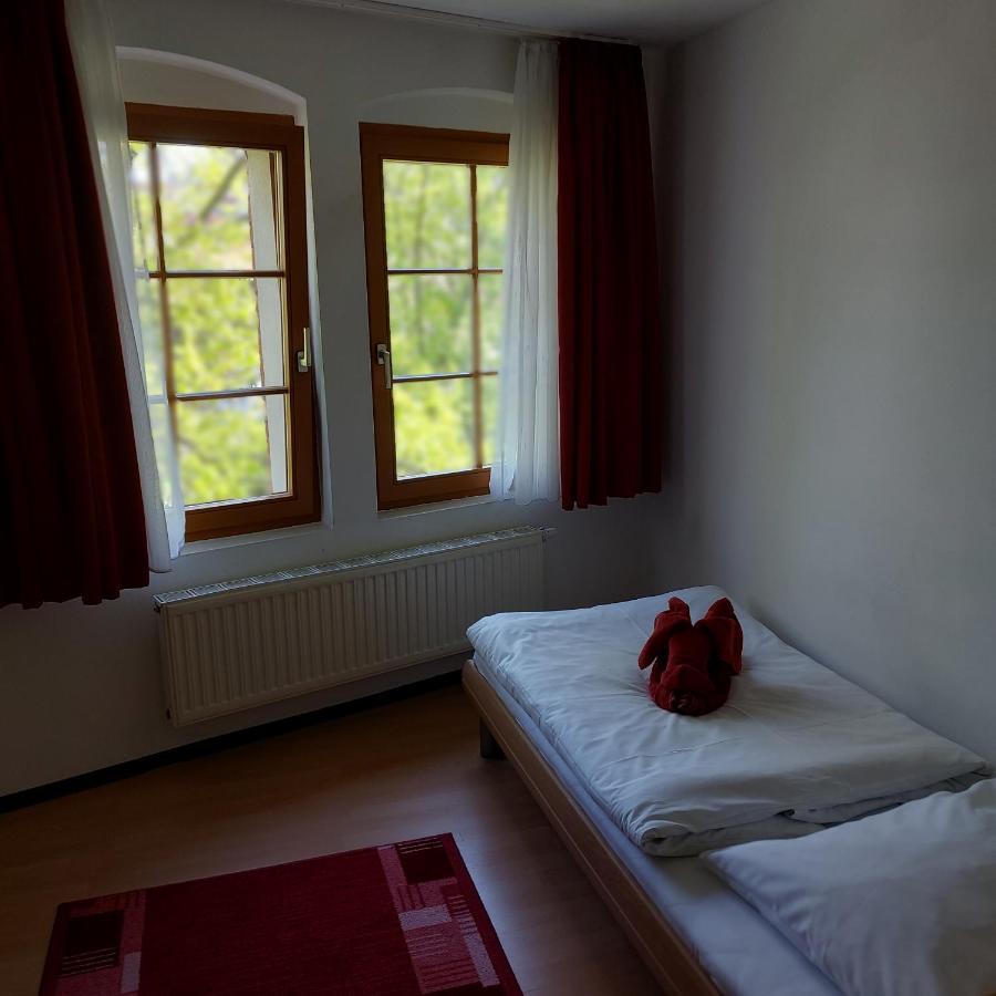 Picobello Pension Görlitz Buitenkant foto
